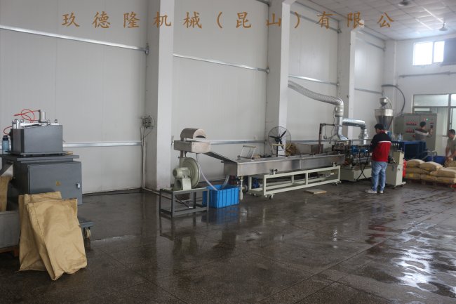 PP造粒機(jī)圖片/PP造粒機(jī)樣板圖 (2)