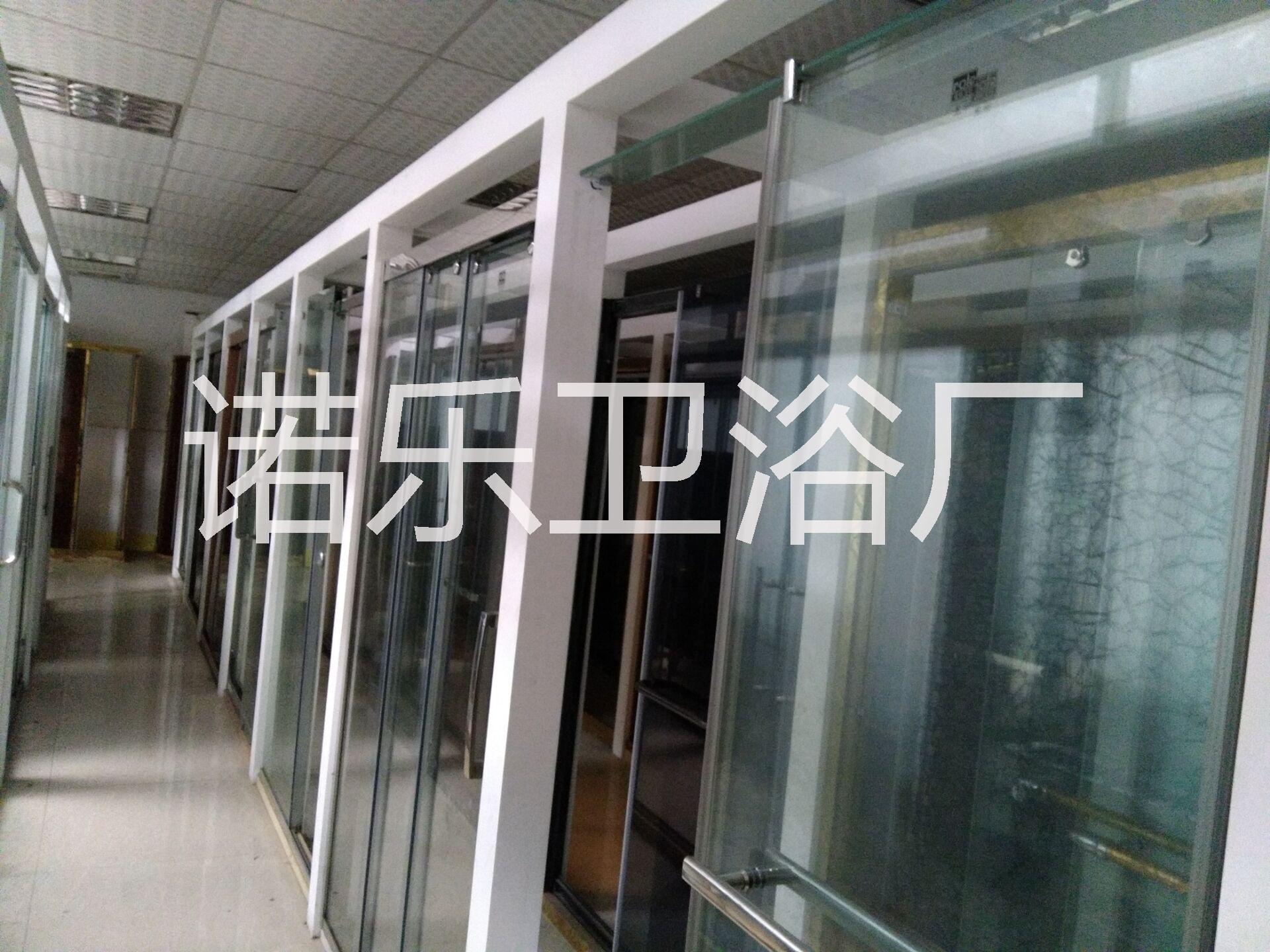 R---00304不銹鋼淋浴房圖片/R---00304不銹鋼淋浴房樣板圖 (1)