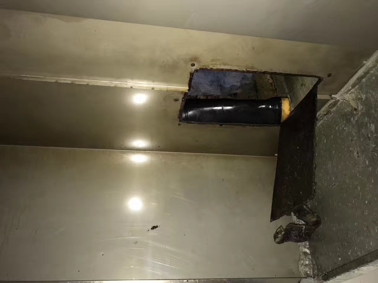 油煙機風渦輪清洗圖片/油煙機風渦輪清洗樣板圖 (4)
