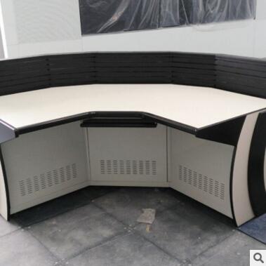 機房監(jiān)控和調度臺圖片/機房監(jiān)控和調度臺樣板圖 (4)