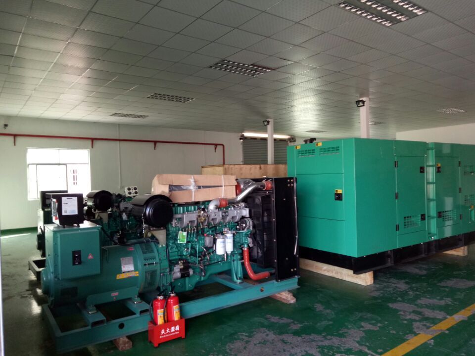 柴油發(fā)電機(jī)圖片/柴油發(fā)電機(jī)樣板圖 (4)