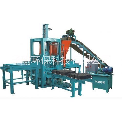 廢舊建材及工業(yè)固廢壓塊成型設(shè)備圖片