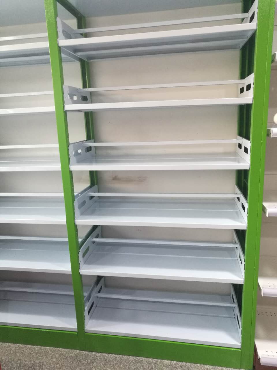 鞋店貨架圖片/鞋店貨架樣板圖 (4)