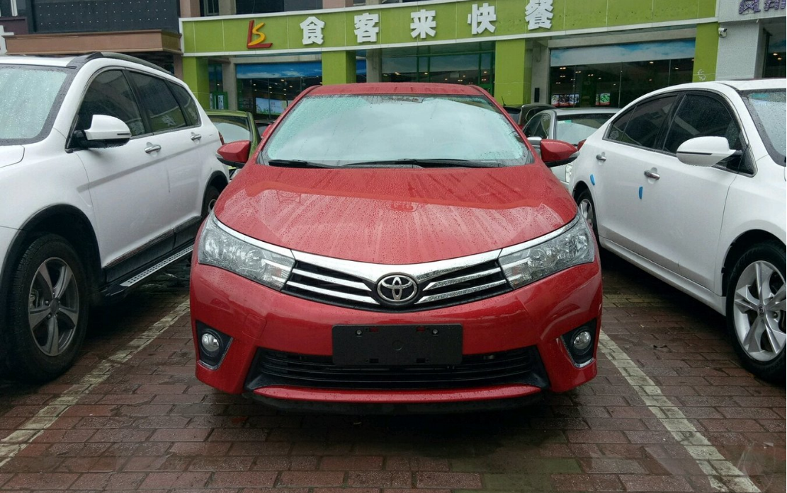 豐田卡羅拉圖片/豐田卡羅拉樣板圖 (2)