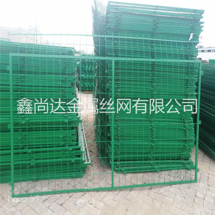 護(hù)欄網(wǎng)圖片/護(hù)欄網(wǎng)樣板圖 (4)