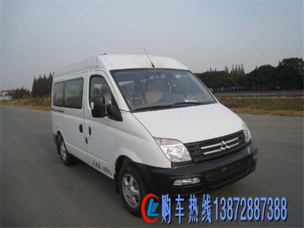 大通B型短軸中頂旅居車（國(guó)五）圖片