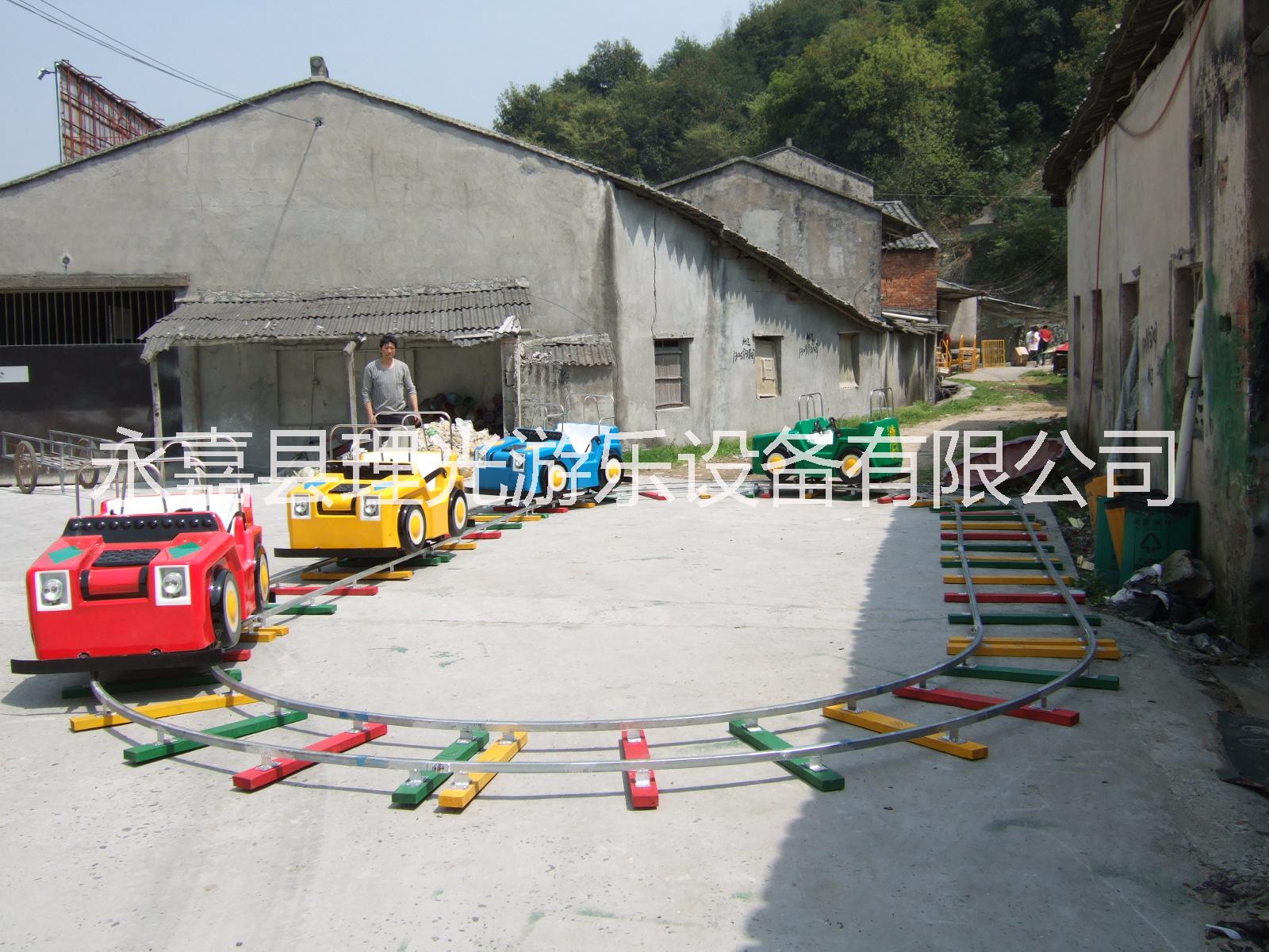 理光牌電動游樂新款追逐越野小火車B型軌道小火車電動游樂兒童小火車