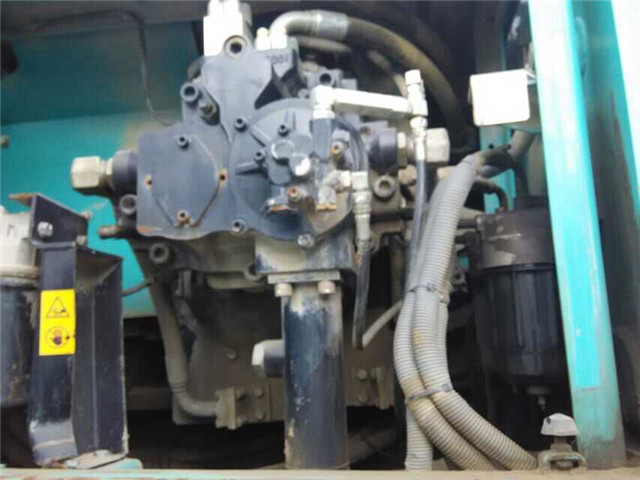 神剛480大型進(jìn)口挖機(jī) 實(shí)地看機(jī)圖片/神剛480大型進(jìn)口挖機(jī) 實(shí)地看機(jī)樣板圖 (4)