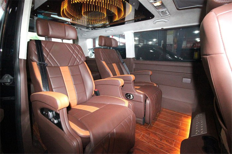 西安大眾凱路威豪華改裝圖片/西安大眾凱路威豪華改裝樣板圖 (2)