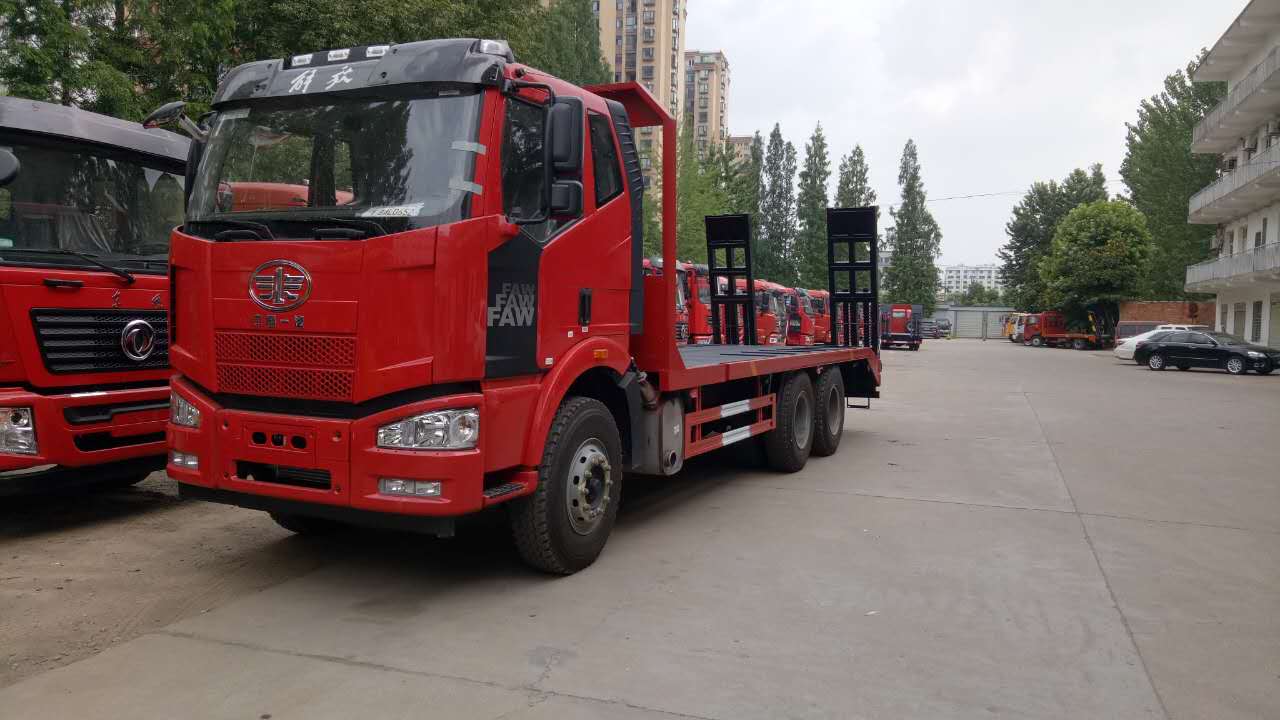 25噸挖掘機圖片/25噸挖掘機樣板圖 (4)