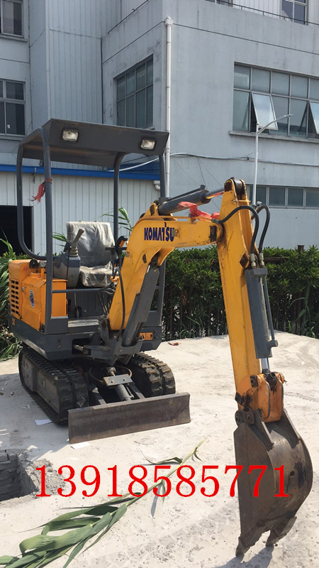 18挖掘機(jī)圖片/18挖掘機(jī)樣板圖 (2)