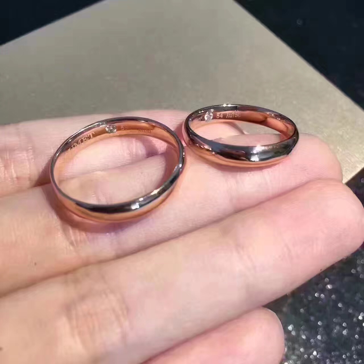 婚戒情侶款鉆戒對(duì)戒圖片/婚戒情侶款鉆戒對(duì)戒樣板圖 (1)