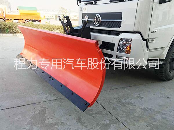 東風(fēng)天錦多功能灑水除雪車