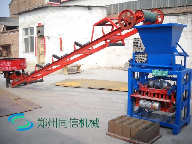 同信半自動(dòng)砌磚機(jī) 移動(dòng)式制磚機(jī)圖片