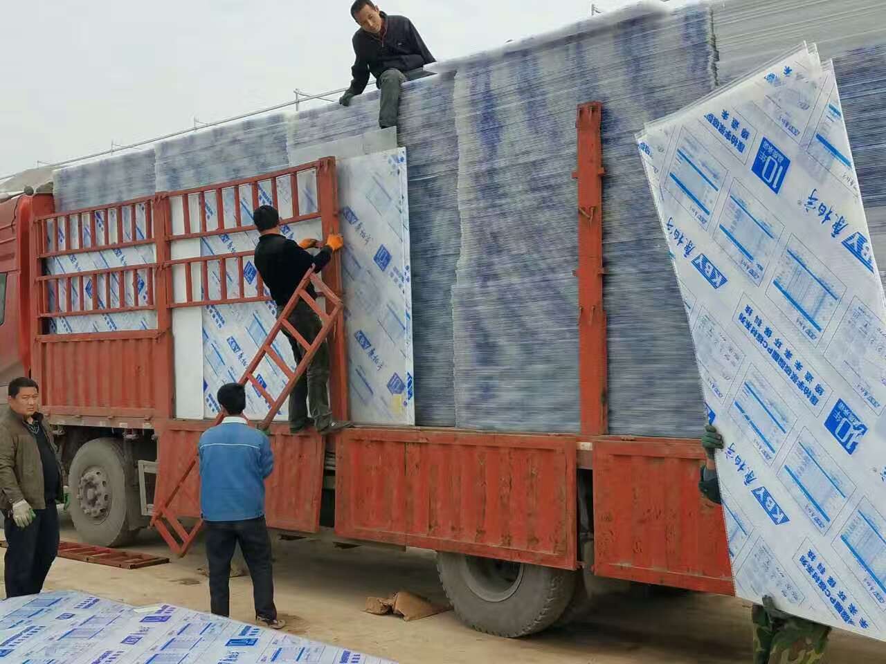 車棚、雨棚、溫室大棚設計與安裝，圖片/車棚、雨棚、溫室大棚設計與安裝，樣板圖 (3)
