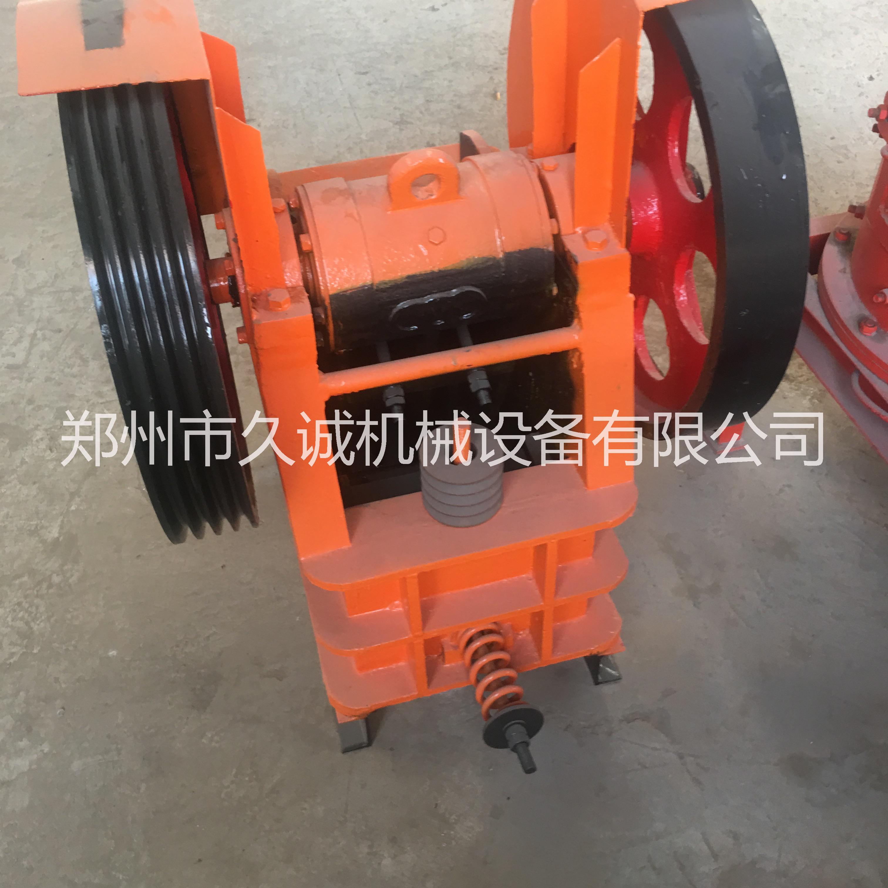 PE-1200顎式破碎機圖片