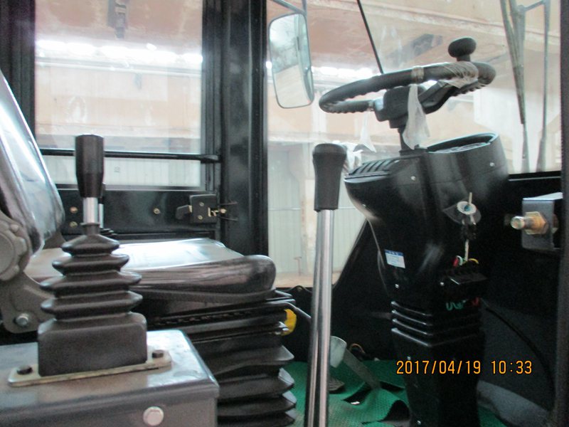 中首重工兩頭忙裝載機(jī)前鏟后挖鏟車圖片/中首重工兩頭忙裝載機(jī)前鏟后挖鏟車樣板圖 (2)