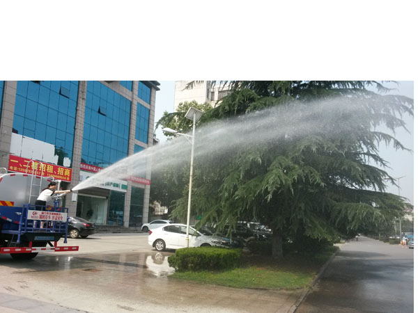 灑水車圖片/灑水車樣板圖 (2)