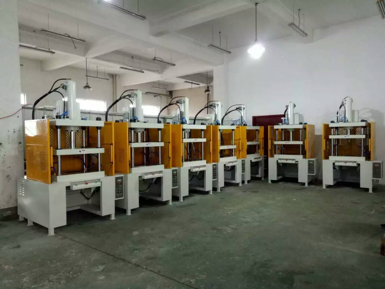 快速油壓機(jī)圖片/快速油壓機(jī)樣板圖 (2)