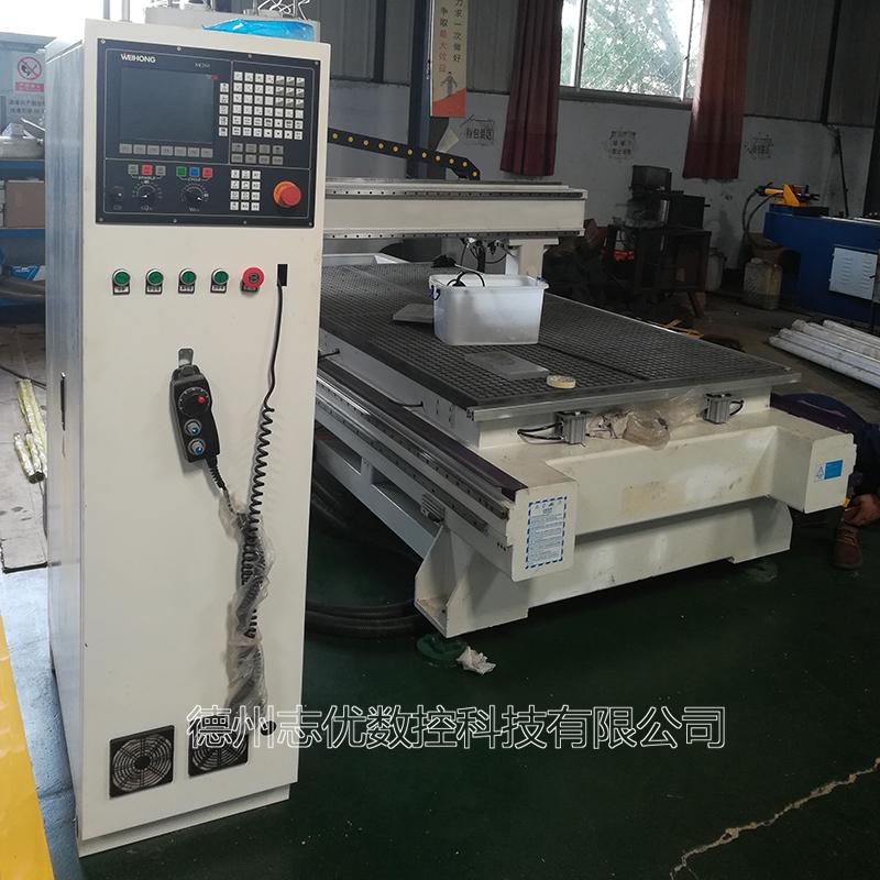 數(shù)控下料機木工機械廠數(shù)控開料機  衣柜門數(shù)控開料機