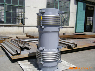 ?小拉桿橫向波紋補(bǔ)償器