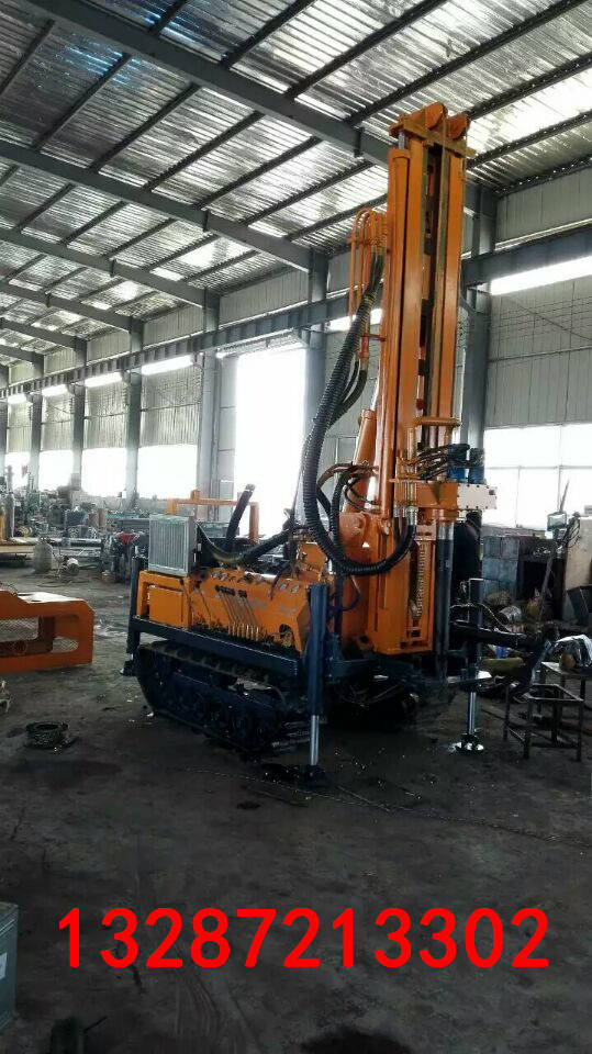 氣動(dòng)水井鉆機(jī)圖片
