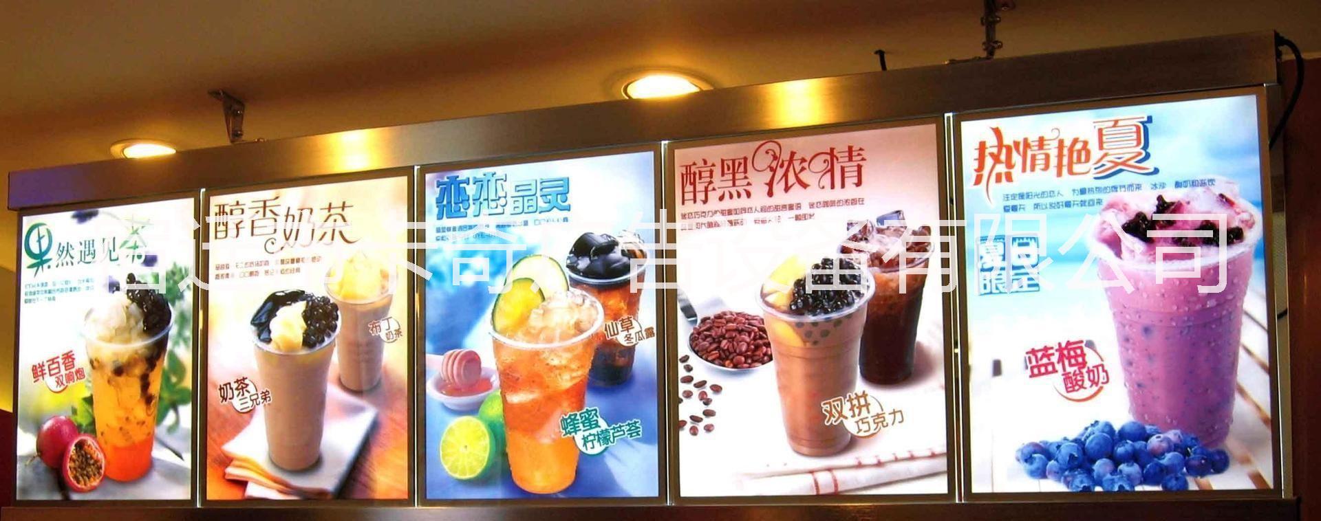 LED燈箱供應(yīng) 戶外LED燈箱供應(yīng)