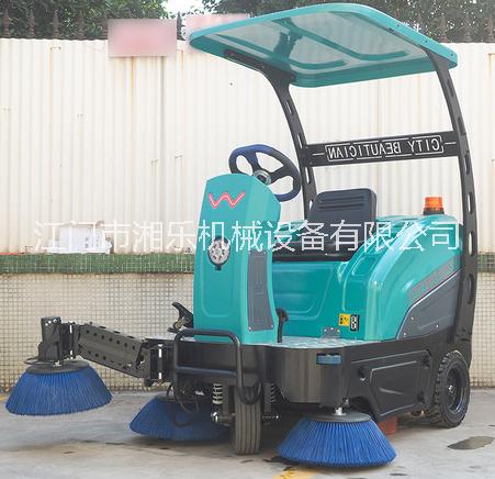 電動(dòng)掃地車圖片/電動(dòng)掃地車樣板圖 (3)