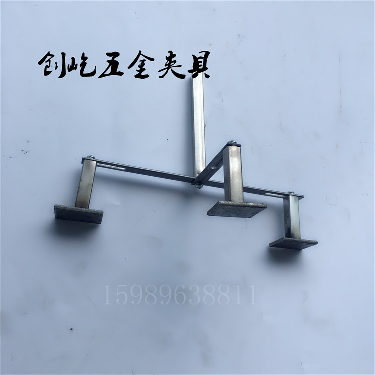 深圳手機(jī)殼噴油牙口彈片工廠圖片/深圳手機(jī)殼噴油牙口彈片工廠樣板圖 (2)