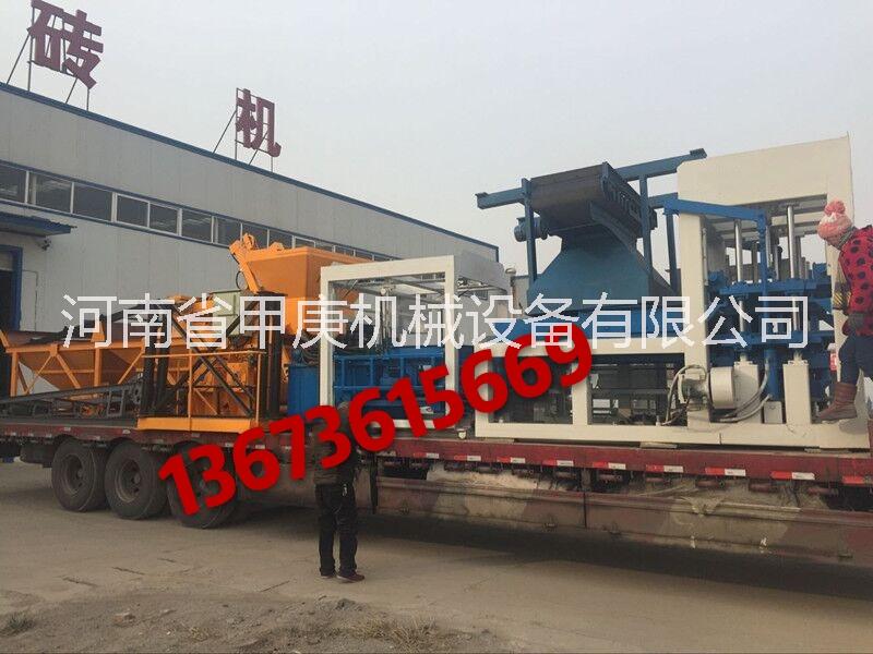 環(huán)保砌塊水泥彩磚機圖片