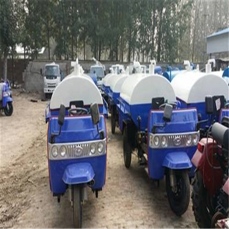 東風(fēng)吸糞車圖片