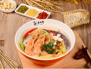 加盟漁粉哥五谷魚(yú)粉創(chuàng)業(yè)更有保障