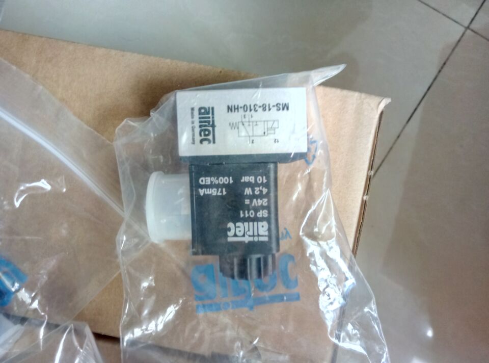 愛(ài)爾泰克氣動(dòng)閥圖片/愛(ài)爾泰克氣動(dòng)閥樣板圖 (1)