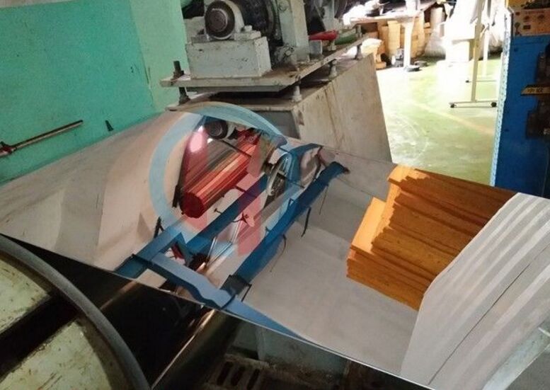 304 厚度0.05mm、0.08mm鏡面不銹鋼帶