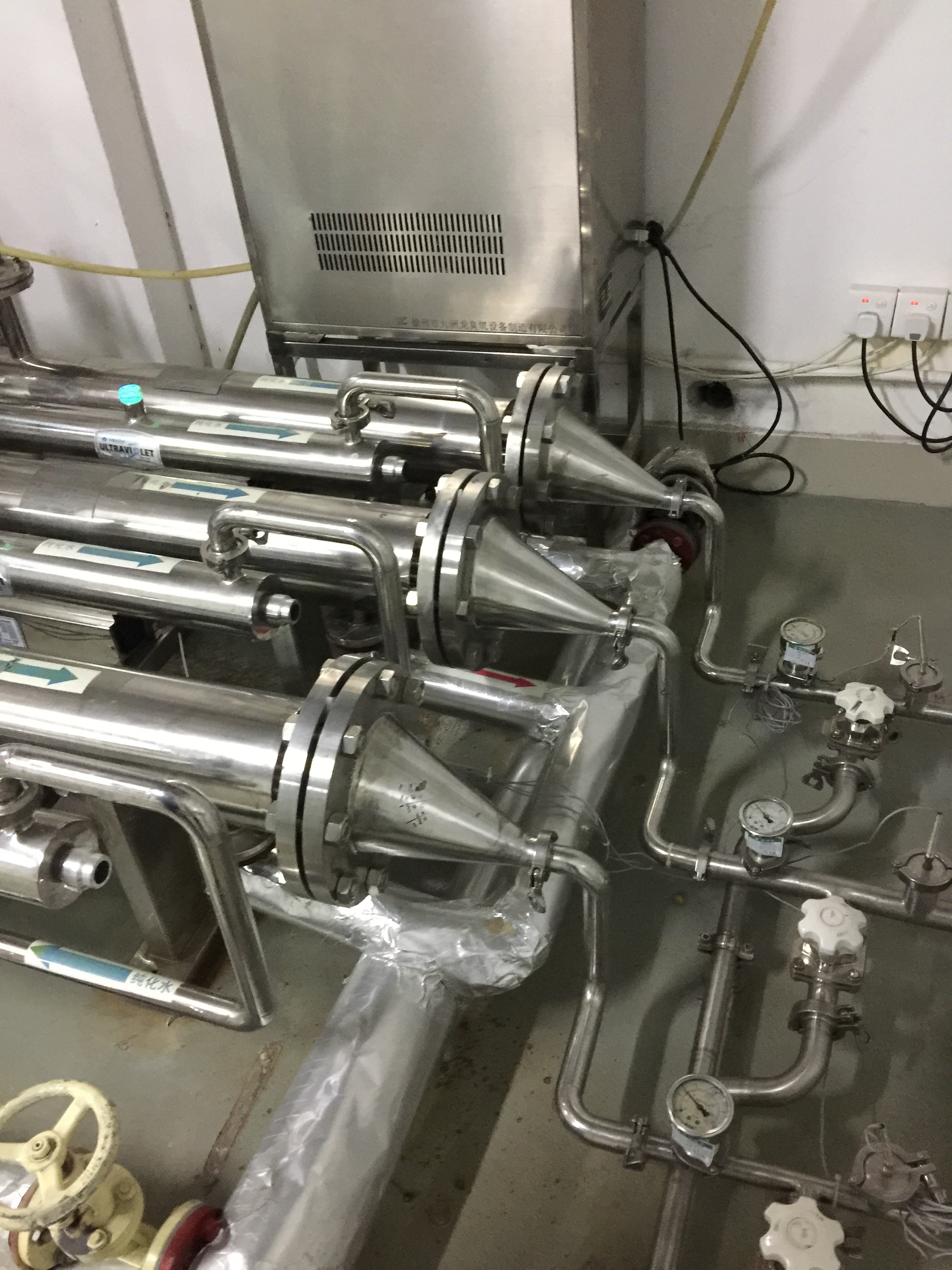 純化水設(shè)備圖片/純化水設(shè)備樣板圖 (2)