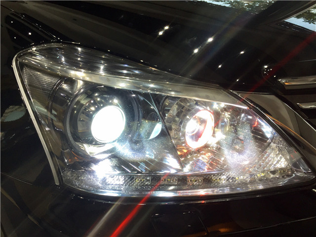 豐田 皇冠 2.5L圖片/豐田 皇冠 2.5L樣板圖 (4)