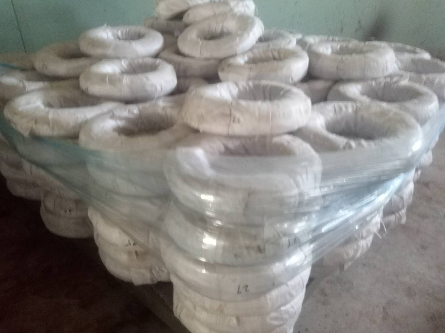 口罩鐵絲0.45mm鍍鋅鐵絲軸絲圖片/口罩鐵絲0.45mm鍍鋅鐵絲軸絲樣板圖 (4)