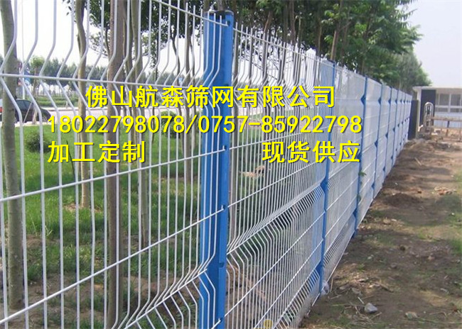 桃型柱防護網(wǎng)圖片/桃型柱防護網(wǎng)樣板圖 (2)