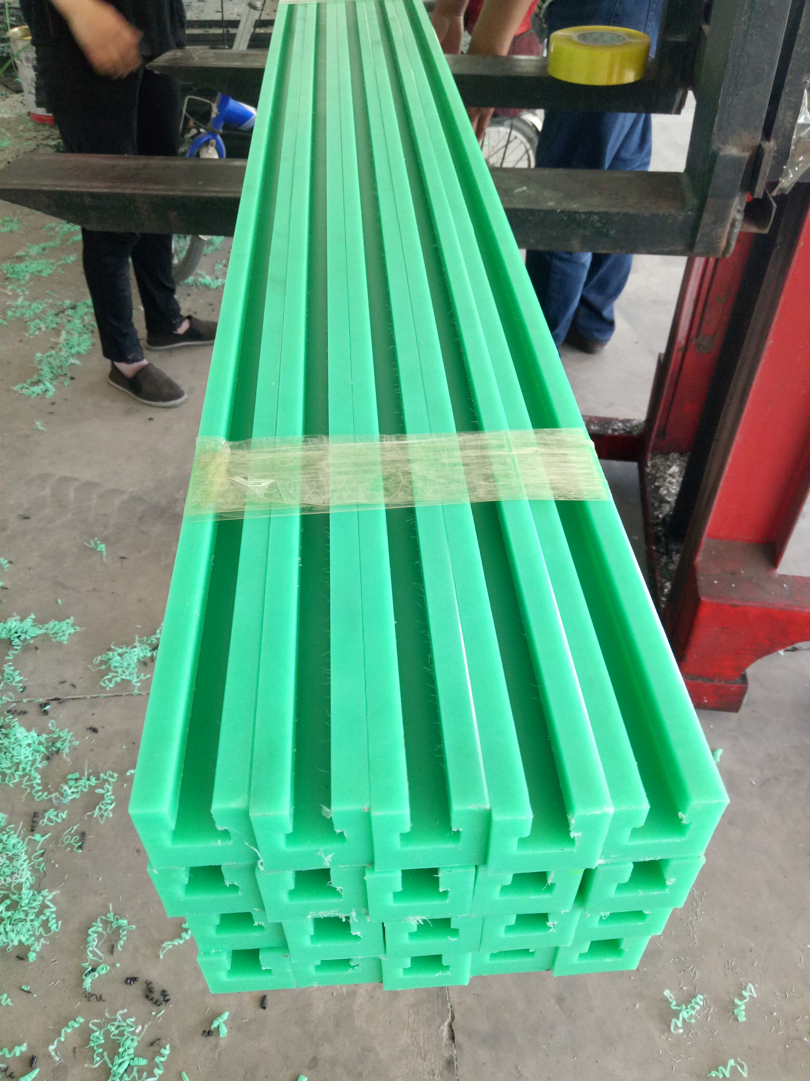 聚乙烯導(dǎo)軌圖片/聚乙烯導(dǎo)軌樣板圖 (4)