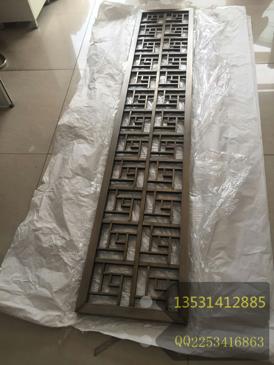 304青古銅不銹鋼屏風(fēng)工藝花格定制