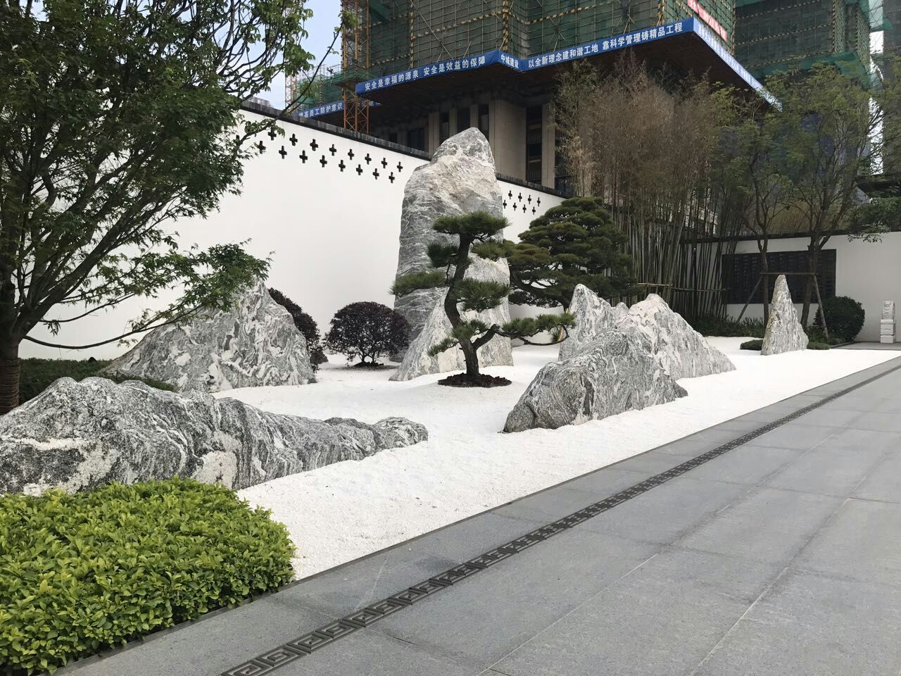 花崗巖片石 浪淘沙花崗巖片石 特色山型片石 雪浪石切片 片石假山