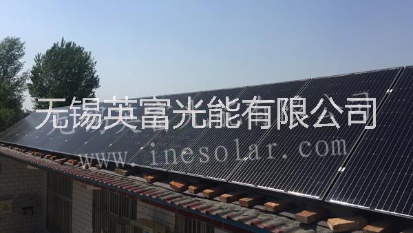 無(wú)錫投資小型工業(yè)屋頂光伏發(fā)電項(xiàng)目圖片
