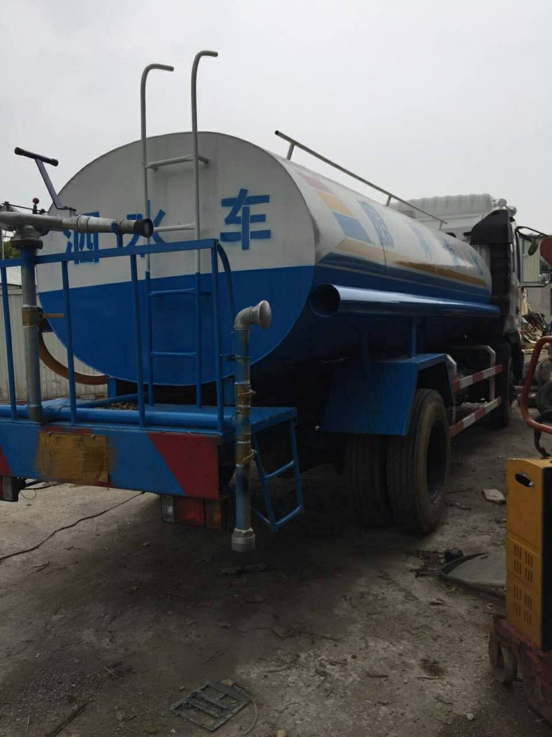 灑水車(chē)報(bào)廢、廣州灑水車(chē)報(bào)廢回收、廣州灑水車(chē)報(bào)廢回收價(jià)格、灑水車(chē)報(bào)廢回收