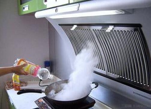 油煙機(jī)清洗圖片/油煙機(jī)清洗樣板圖 (4)