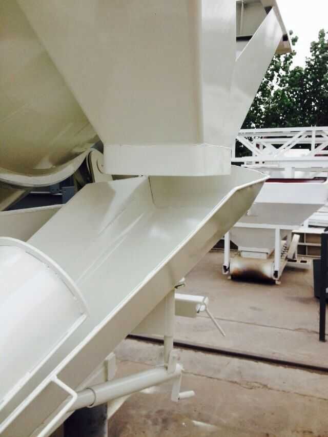 混凝土攪拌罐圖片/混凝土攪拌罐樣板圖 (2)