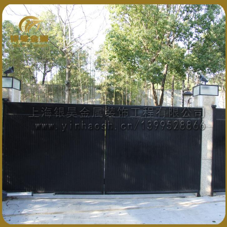 供應(yīng)優(yōu)質(zhì)折頁鐵藝大門電動平移門遙圖片