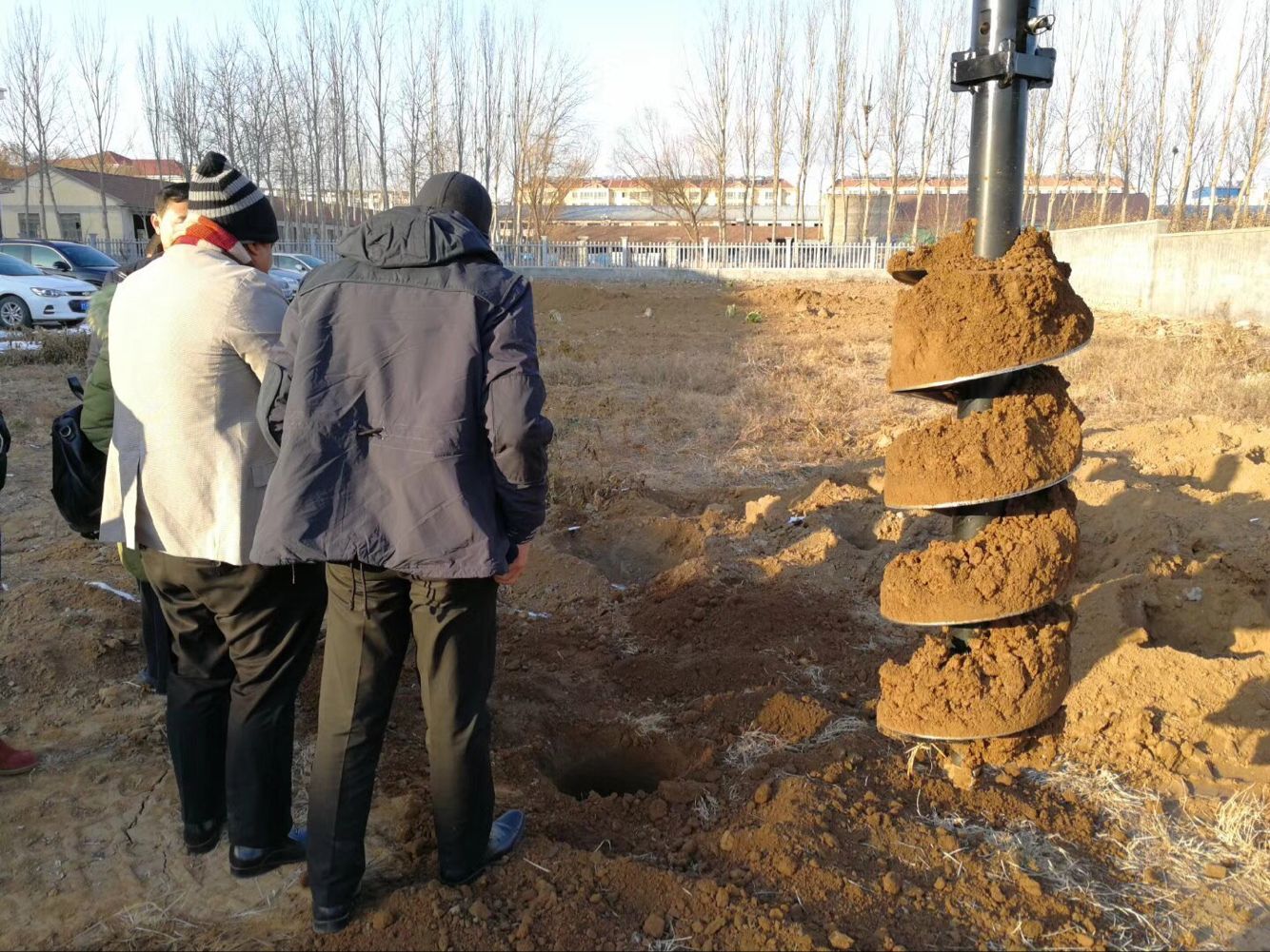 螺旋鉆孔機圖片/螺旋鉆孔機樣板圖 (4)