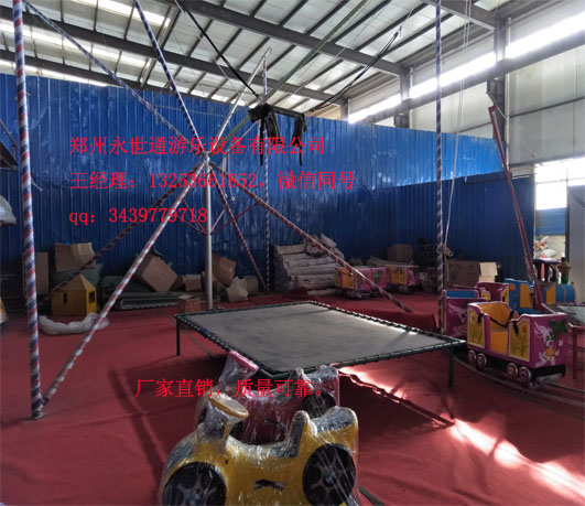 商用兒童小蹦蹦床 廣場公園彈跳床圖片