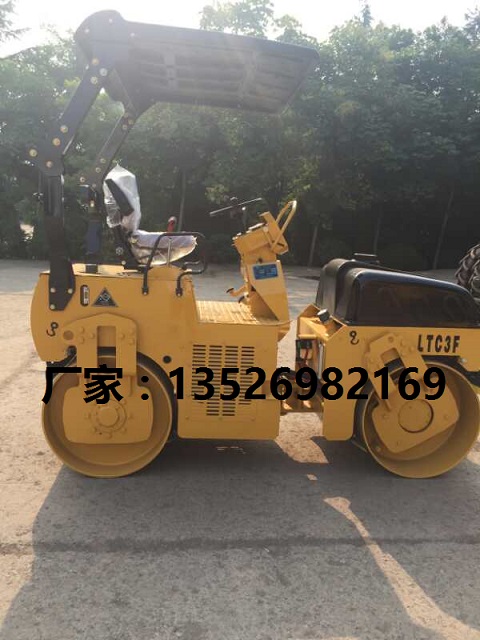 洛工壓路機(jī)3噸LTC3F壓路機(jī)圖片/洛工壓路機(jī)3噸LTC3F壓路機(jī)樣板圖 (1)