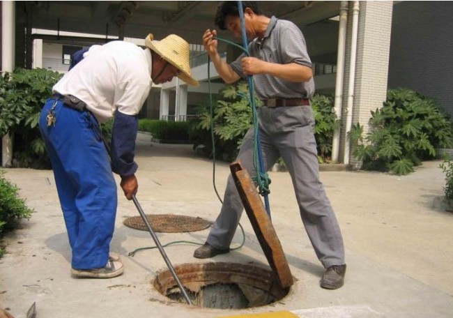 下水道疏通 南海下水道疏通 三水下水道疏通 松岗下水道疏通 官窑下水道疏通 大沥下水道疏通 乐平下水道疏通图片